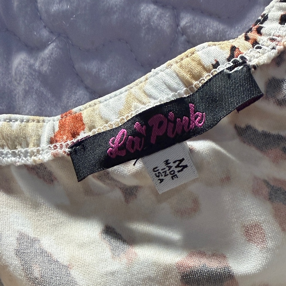 Leopard Print Women's Top - Picture 2 of 4